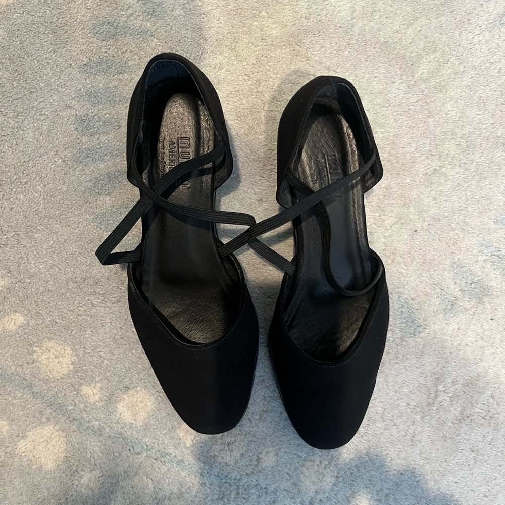 Vintage black dress shoes